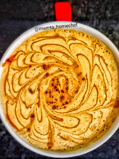 કેપેચીનો કોફી (Cappuccino Coffee Recipe In Gujarati) રેસીપી મુખ્ય ફોટો