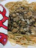 Espaguetis con champiñones y tomillo