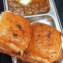 Street style pav bhaji A picture of Street style pav bhaji.