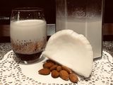 Leche de coco y almendras a la Rosalia