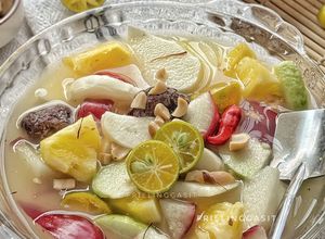 Foto resep Asinan Air Kelapa Saffron
