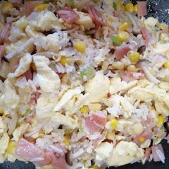 A picture of Mushroom Fried Rice.
