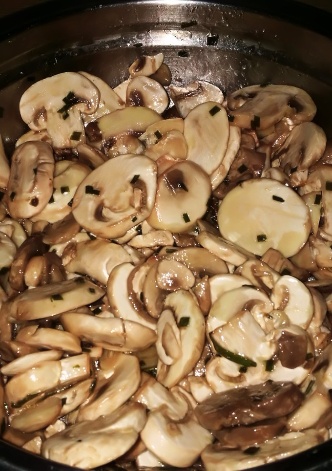 Una foto de Ensalada de champiñones