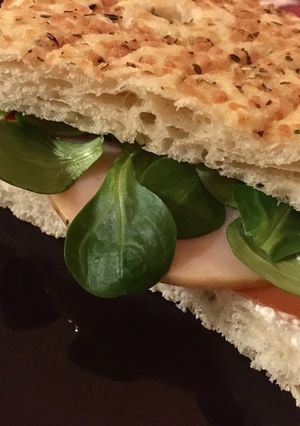 Una foto de Focaccia rellena
