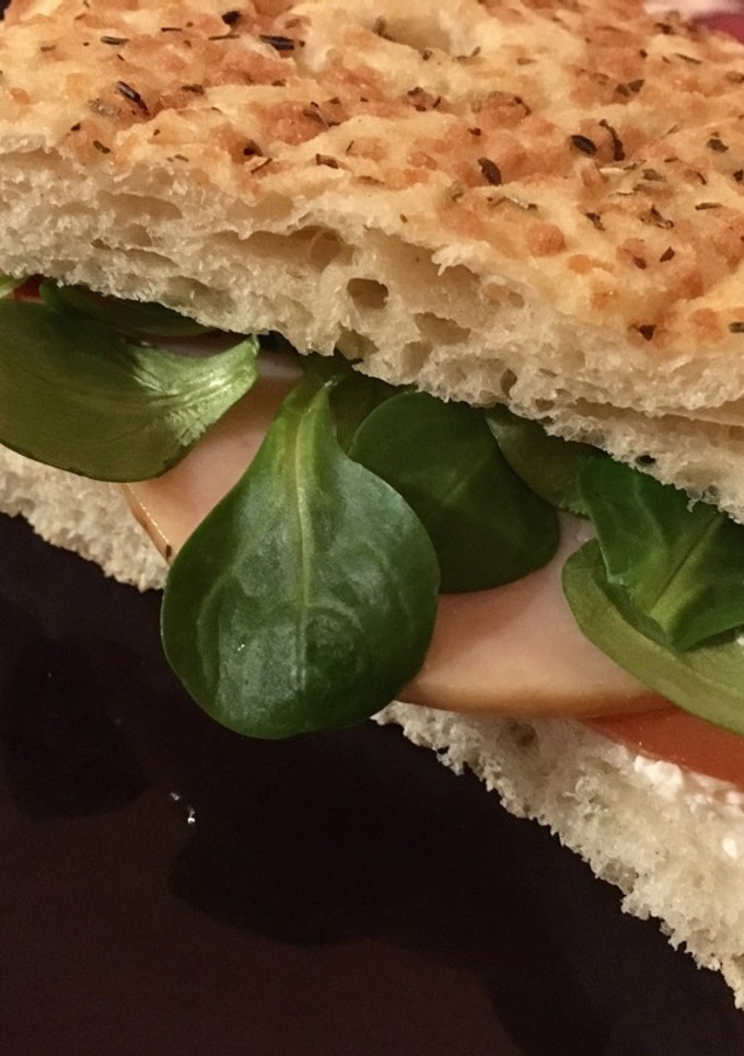 Una foto de Focaccia rellena