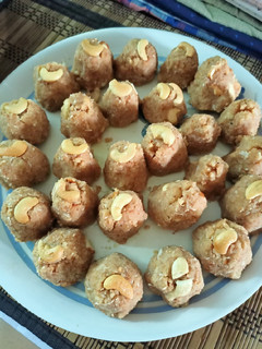 અડદિયા (adadiya recipe in gujarati) રેસીપી મુખ્ય ફોટો