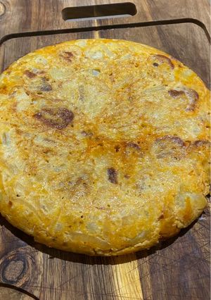 Una foto de Tortilla “española” a mi manera