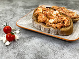 Strapatsada (Greek Eggs with Tomatoes)
