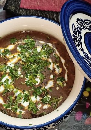 A picture of Dal makhani.