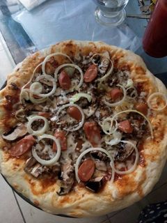 Foto resep Homemade pizza recepies