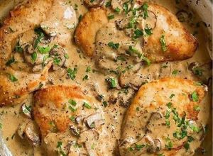 Foto principal de Pollo marsala con salsa cremosa