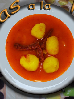 Una foto de Patatas a la Riojana