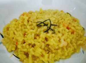 Foto di Riso integrale alle verdure e zafferano