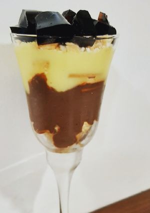 A picture of One pot dessert.
