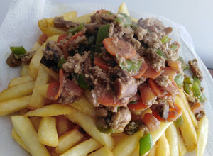 Una foto de Chorrillana vegetariana