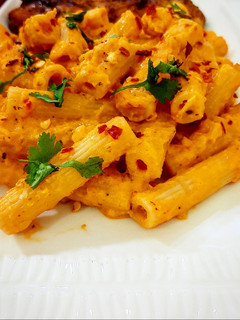 A picture of Tomato sauce pasta.