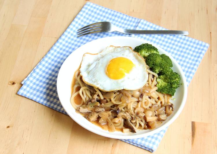 Taiwanese Hot Plate Noodles