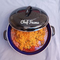 A picture of Egusi soup.