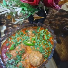 A picture of Koftey ka salan.