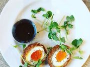 Hình ảnh của scotch egg