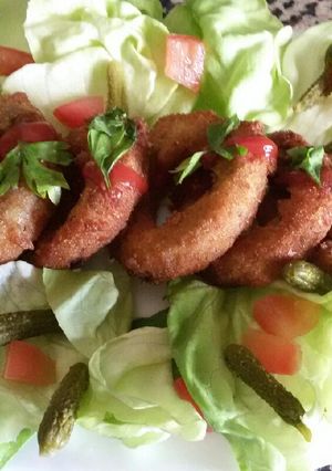 Une photo de Rondelles d'oignon farcies au fromage et poisson