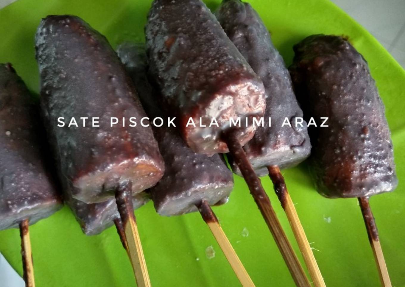 Es Sate Piscok (Es Pisang Coklat)