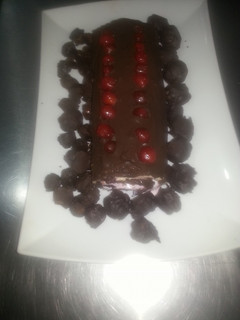 Una foto de Postre tronco helado