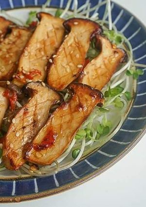 Hình của món Nấm đùi gà.