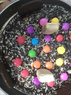 ओरियो चॉकलेट केक (Oreo chocolate cake recipe in hindi) रेसिपी मुख्य फोटो