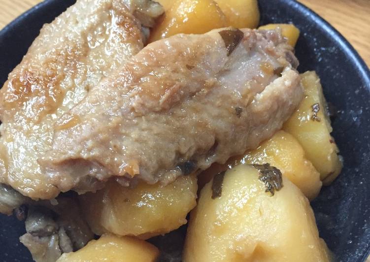 Chicken wing tip and Potato Stew
