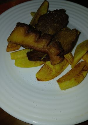 Cigánypecsenye sült burgonyával recept fotója