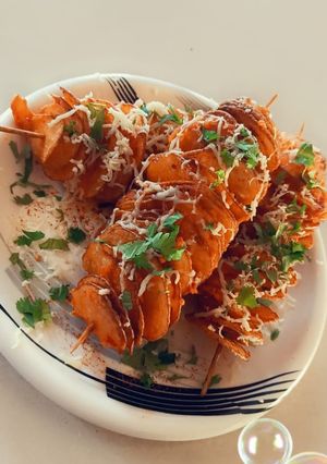 स्पाइरल फ्रेंच फ्राइज (Spiral french fries recipe in hindi) रेसिपी मुख्य फोटो