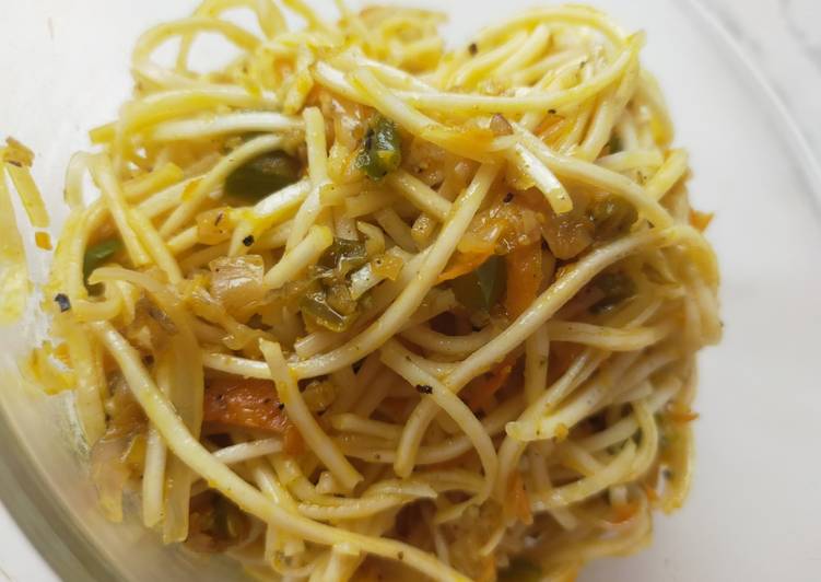 Simple Way to Prepare Favorite Vegetables Hakka Noodles