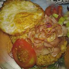 รูปของ Nasi goreng aceh toping sosis bakso