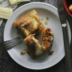 A picture of Martabak samyang.