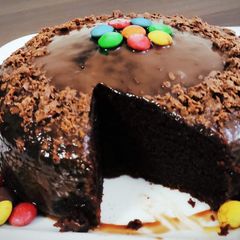 A picture of Eggless chocolate cake no oven.