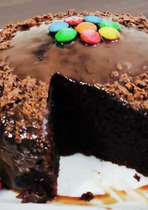 A picture of Eggless chocolate cake no oven.