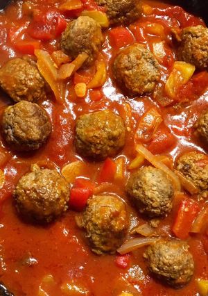 Une photo de Boulettes à la basquaise 🌶