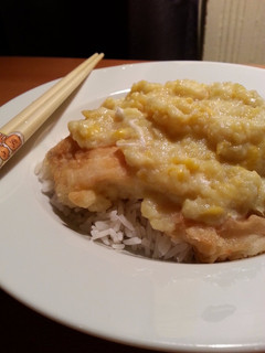 A picture of Fish fillet and corn sauce (粟米斑腩).