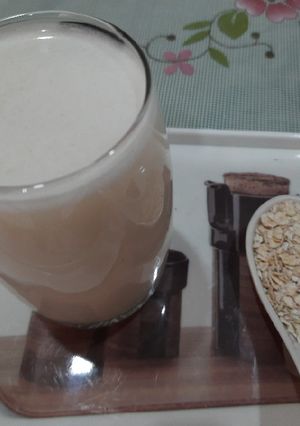 A picture of Oats milk.