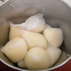 A picture of Creamy semolina wraps.