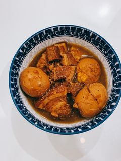 Hình của món Thịt kho tàu 🍁.