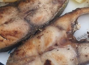 Una foto de Postas de pescado fritas