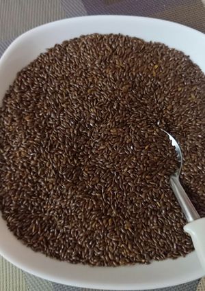 અળસી નો મુખવાસ (Flaxseeds Mukhwas Recipe In Gujarati) રેસીપી મુખ્ય ફોટો
