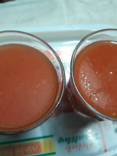 टमाटर का जूस (Tomato Juice Recipe In Hindi) रेसिपी मुख्य फोटो