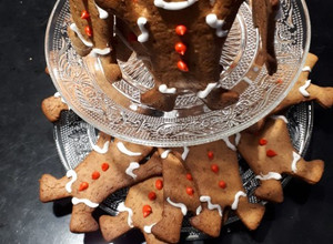 Foto principal de Gingerbread Man Cookies (Galletas de hombre de jengibre)