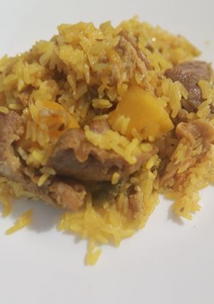 Una foto de Arroz con cerdo y calabaza