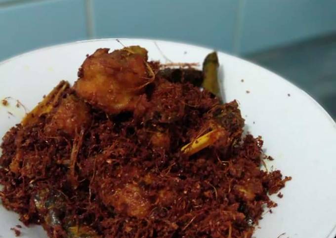 Ayam goreng  bumbu kremes