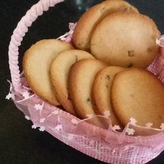 A picture of Tutti fruitty Atta biscuits.