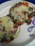 Bagel Alfredo Sauce Pizza